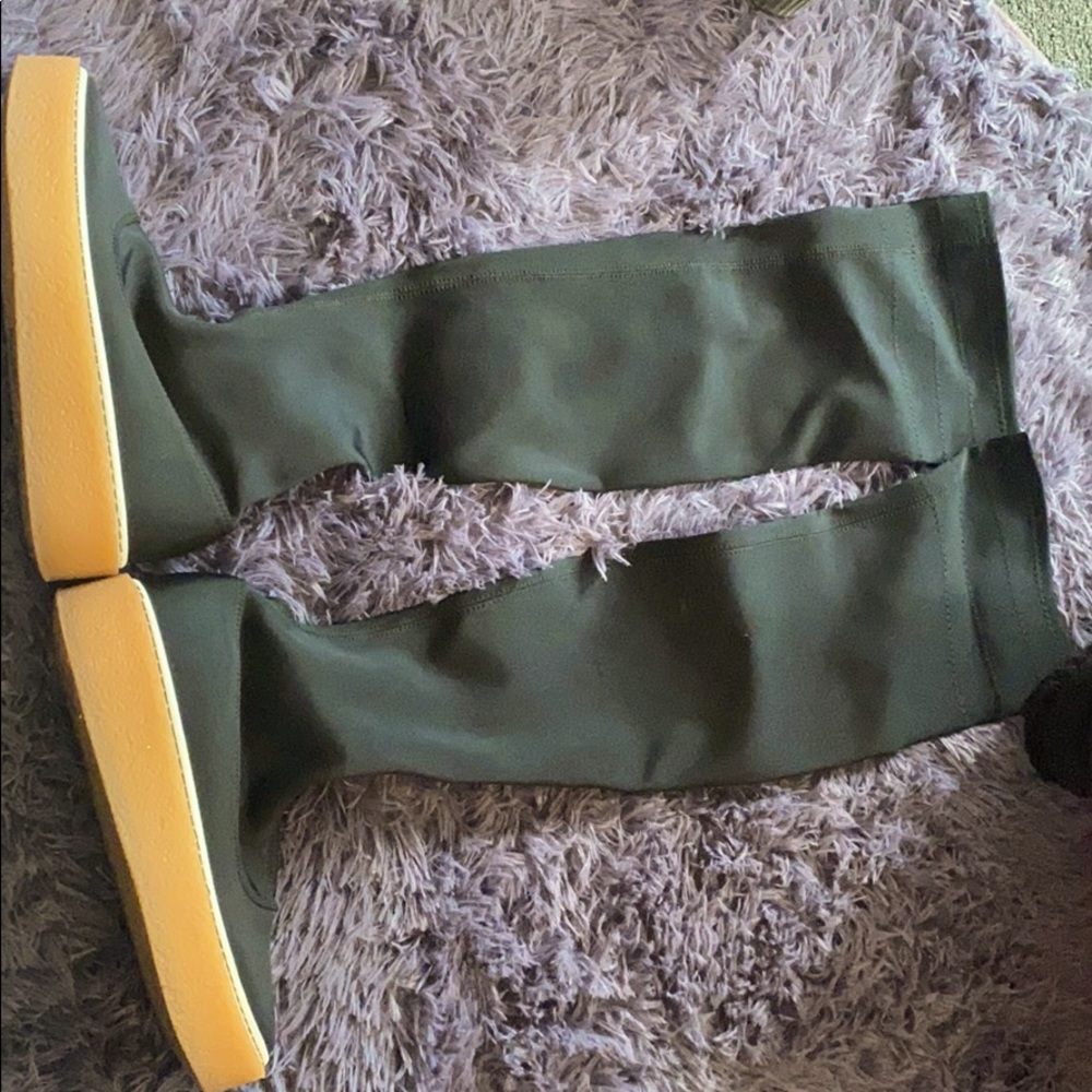 Size 6 Free People boots
